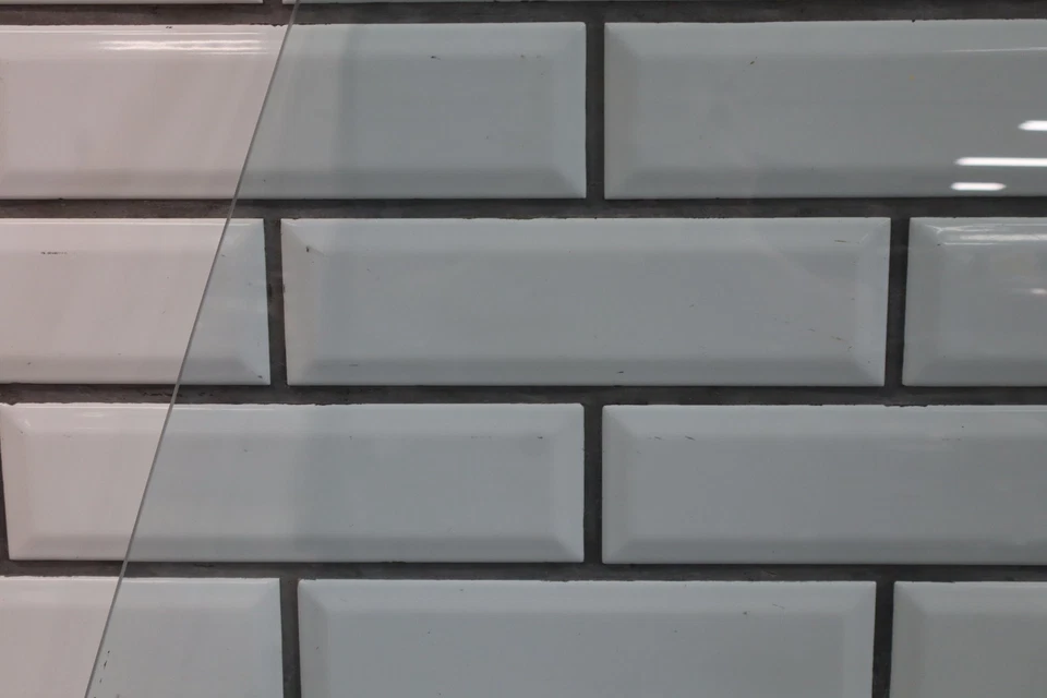 Mazda Miata NA 1990-1995 puerta del conductor izquierda ventana vidrio Foto 3 de 4