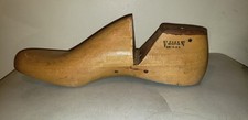 VTG Cobblers Wooden Shoe Size 16EE Mold Vulcan Brockton Mass August 1963