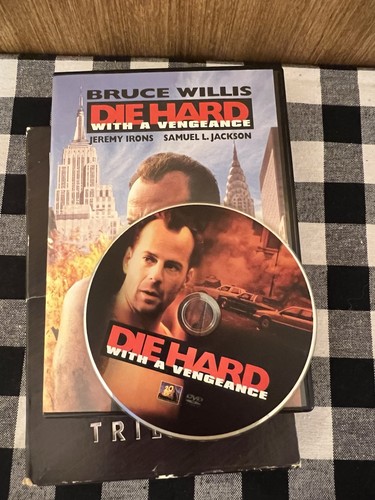 Die Hard Trilogy (DVD) - Picture 8 of 9