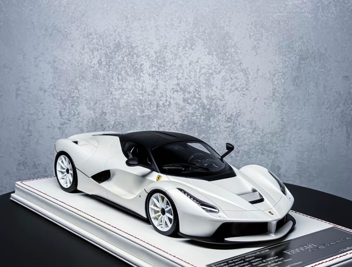 Ferrari LaFerrari (Gloss White) [Davis & Giovanni] 1:18 scale | eBay