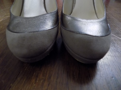 Christian Dior Gris Cuero Metálico Gamuza Plataforma Lazo Dije Zapatos de salón Tacones talla 6 - Imagen 3 de 7