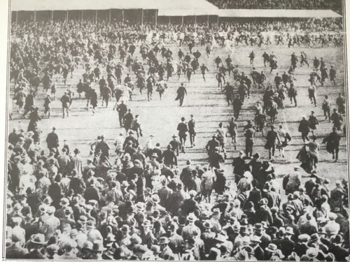 POSTER/NEWSPAPER PAGE : 19th AUGUST 1926 , ENGLAND WIN THE ASHES AT THE OVAL - Picture 7 of 24