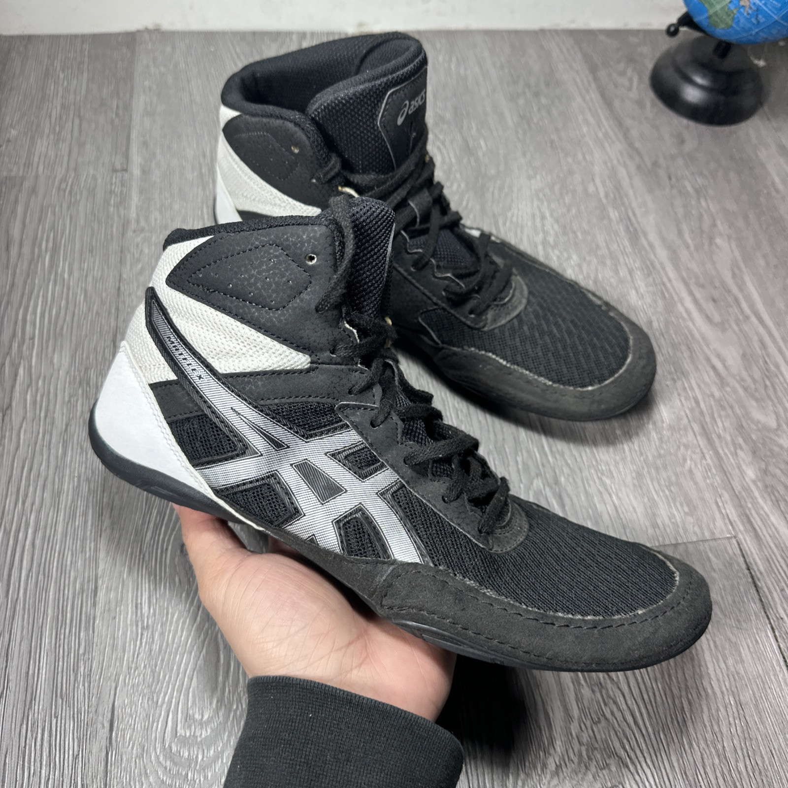 Asics 1081A021 Matflex Men's Wrestling Shoes Size Black White