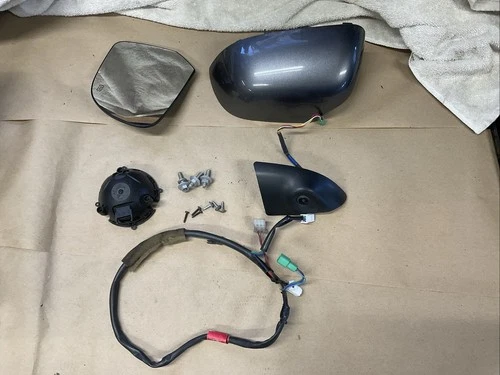 2013-17 Nissan Leaf Driver Side Mirror Parts -Power Heated With Camera
