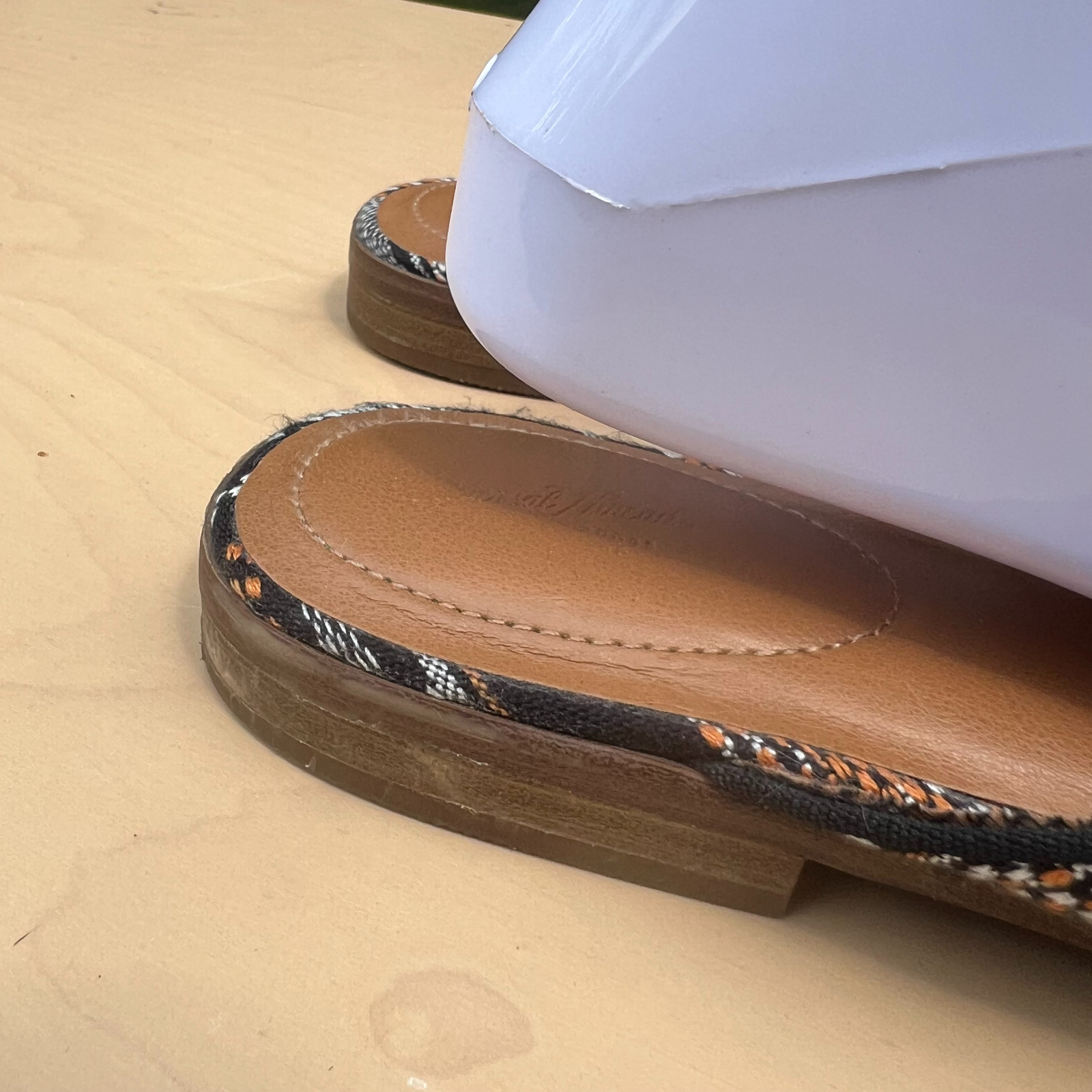 Universal Thread Multicolor Striped Print Slip On… - image 5