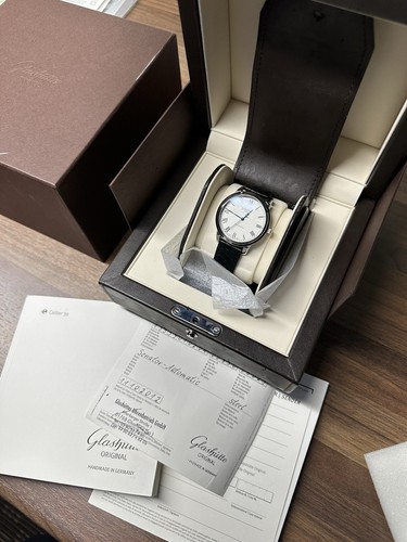 GLASHUTTE ORIGINAL Senator 1-39-59-01-02-04 Complete New Old Stock