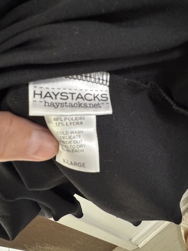 Haystacks Women's Solid Black Smooth Stretch Tank Top Size XL MSRP $58 EUC - Picture 2 of 2