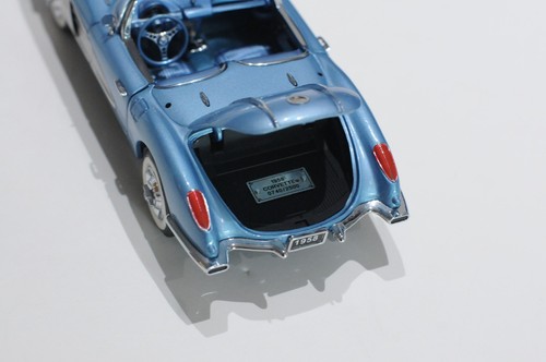 FRANKLIN MINT 1958 CORVETTE SCALE 1:24 LIMITED EDITION 740/2500 COA AND BOX SILV - Picture 9 of 9