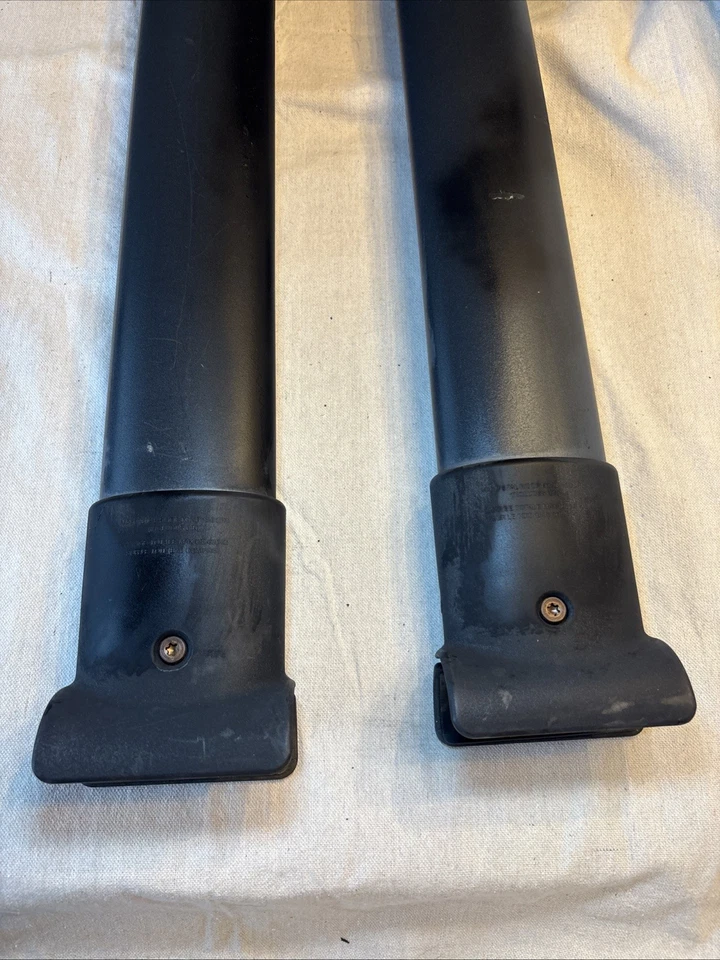 05-08 Juego de rieles de barras transversales para portaequipajes Nissan Xterra OEM negro Foto 2 de 4