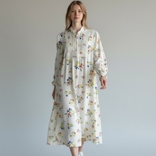 SEARS - VINTAGE NIGHTGOWN IN EXCELLENT CONDITION. SIZE MEDIUM 12/14 - GIRLY B15
