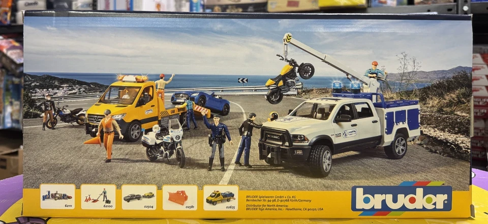 BRUDER 02509 - scala 1:16 - RAM 2500 SERVIZIO STRADALE CON GRU E LAMPAGGIANTI - Immagine 3 di 4