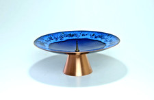 Modernistischer Kerzenständer Messing Emaille MidCentury Vintage 60er Royalblau