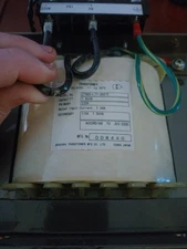 URAKAWA Transformer 220V Primary - 110V 1.5kVA [50-60Hz] ( ZTN60 X 77-36475 )