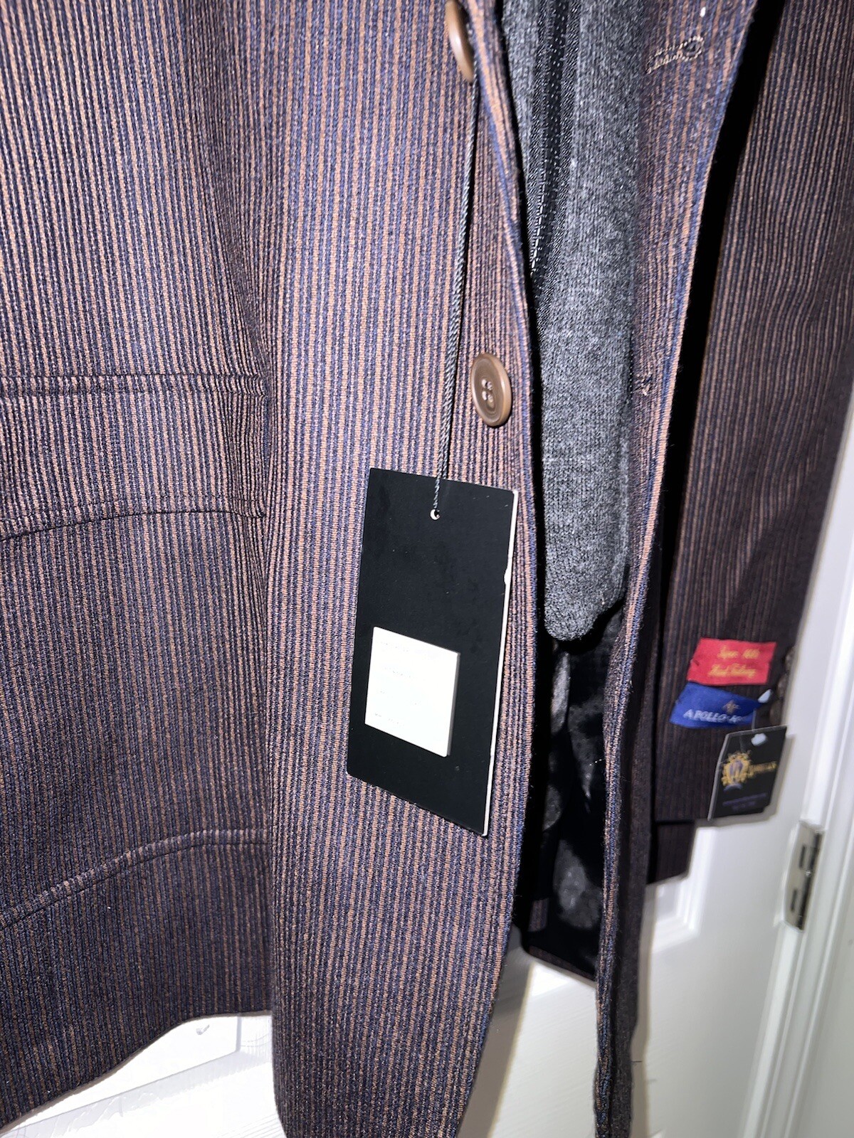 Picture 4 of 14