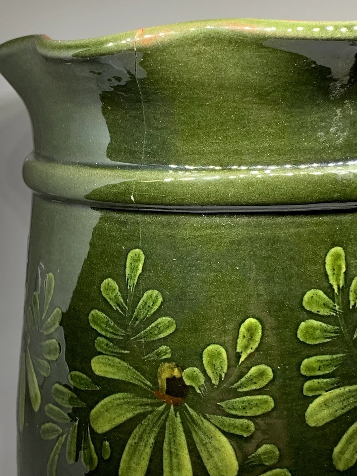 Jarrón de cerámica roja Eldreth Foto 2 de 4