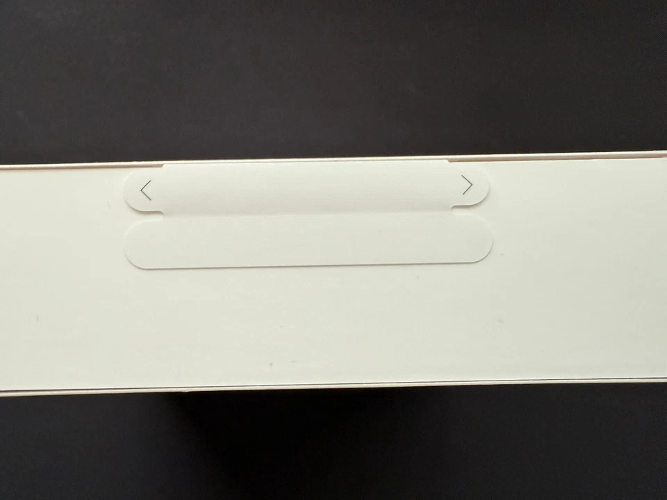 NUEVO SELLADO Anillo Oura 4 Anillo Inteligente Talla 8 Rastreador de Actividad, 4ta Generación. Plateado Foto 2 de 2