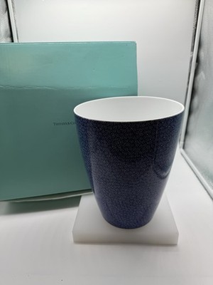 Tiffany & Co Tiffany Vines Large Rare Vintage Vase 9.5 Retired NEW w/box