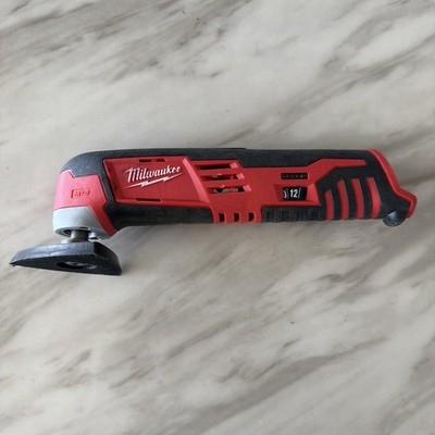 Milwaukee 2426-20 M12 Cordless Multi-Tool (C31030813)