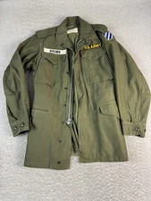 US Army M-1951 M51 Field Coat Olive Green OG107 Vietnam Jacket Men's Patch XS
