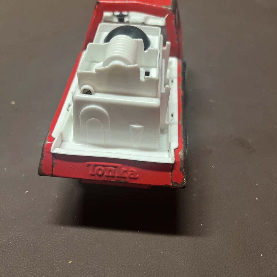 Tonka Fire Pumper Water Truck Part Or Resto Pressed Steel USA Toy Vintage 1970s - Image 4 of 4