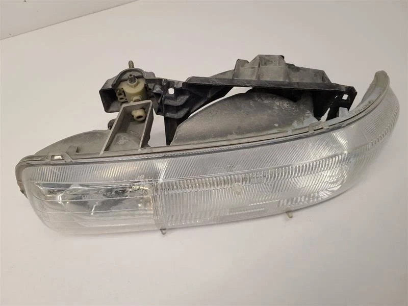 2000 - 2006 雪佛兰 SUBURBAN 1500 LH 发球杆左灯 16526133 — 第 2/4 张图片