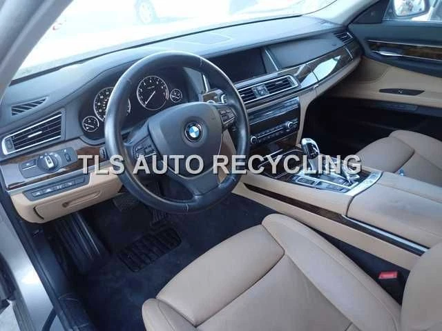 Actuador bloqueo delantero izquierdo bmw 740il 2013 Foto 4 de 4