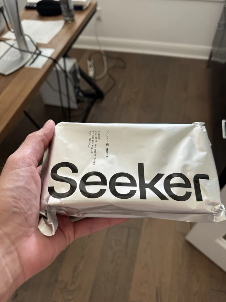 Solana Seeker Mobile 6.36 128 GB NEW - Image 3 of 3