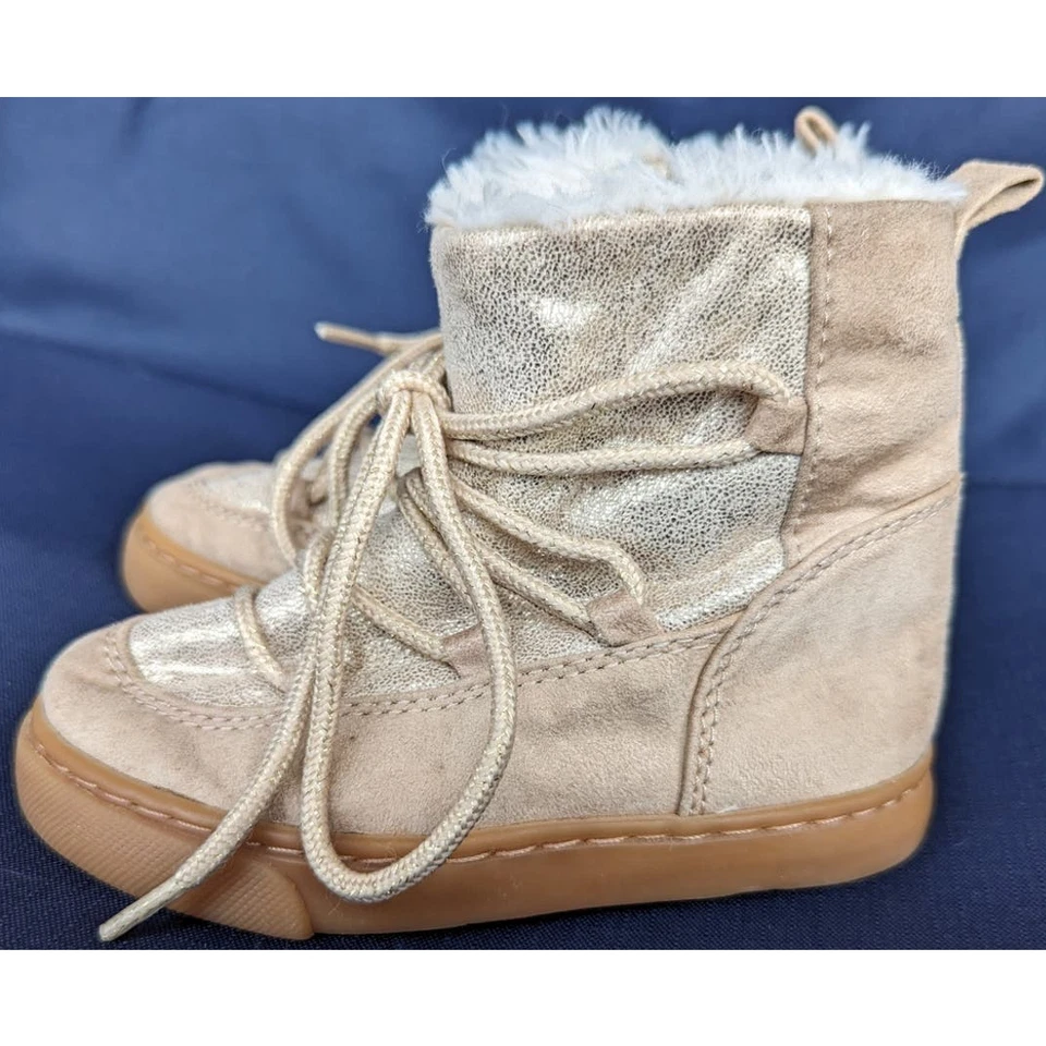 Botas Gymboree de piel sintética metálicas doradas talla 7 para niños pequeños  Foto 4 de 4