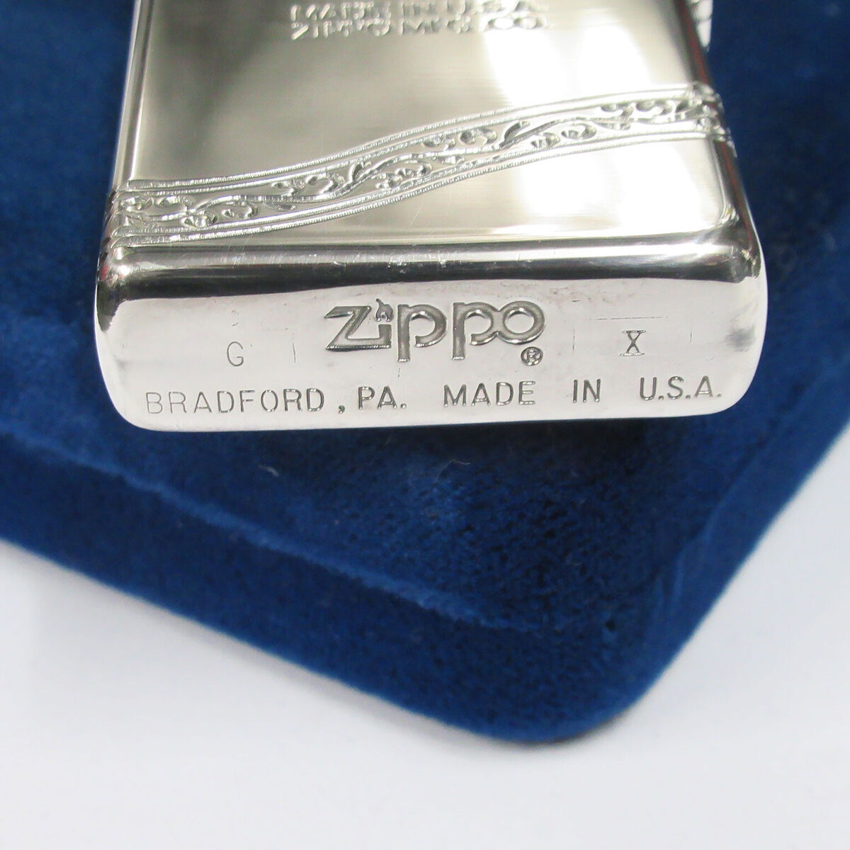 Vintage Zippo Logo 4-sides Etching Silver 1994 Japan Limited Vintage Zippo Logo 4-sides Etching Silver 1994 Japan Limited