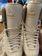 Women Jackson classique With 10 1/3 Blades Ice Skates 9B