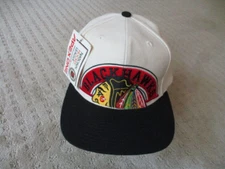 VINTAGE Chicago Black Hawks Apex One Snap Back Hat Cap Hockey NHL New With Tags