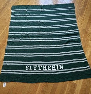 Pottery Barn Teen Harry Potter Slytherin Green Stripe Knit Throw Blanket
