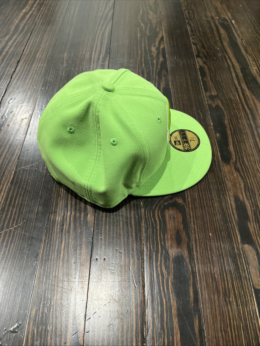 New Era 59FIFTY Atlanta Hawks 7 1/4 Fitted Hat Neon Green