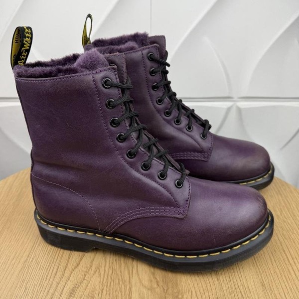Women Dr. Martens Boots Purple Leather 41 #3KE4