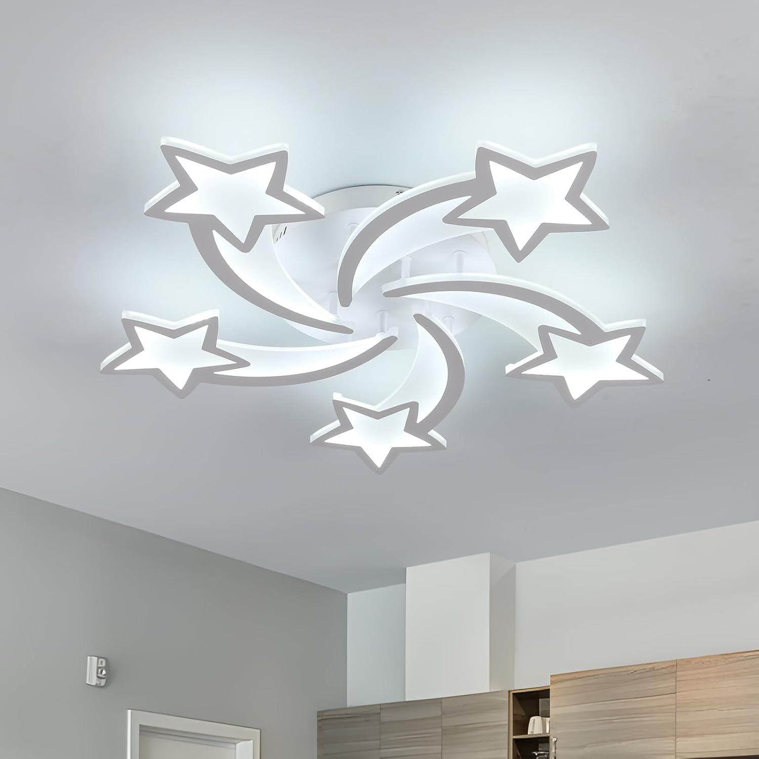 Offerta Plafoniera LED 60W Stella: Lampadario Design a Prezzo di Fabbrica