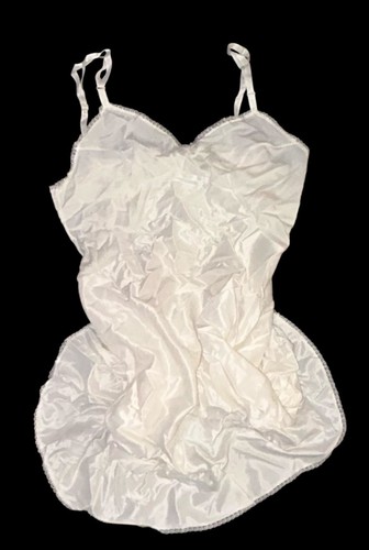 Lorraine Ivory Shiny Satin Lace Trim Nylon Full Slip Womens Short 32 NOS - Picture 1 of 8