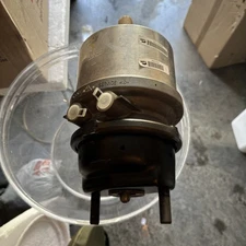BENDIX NG-3 SPRING BRAKE CHAMBER SIZE 18/24 - KO11236 - K025670