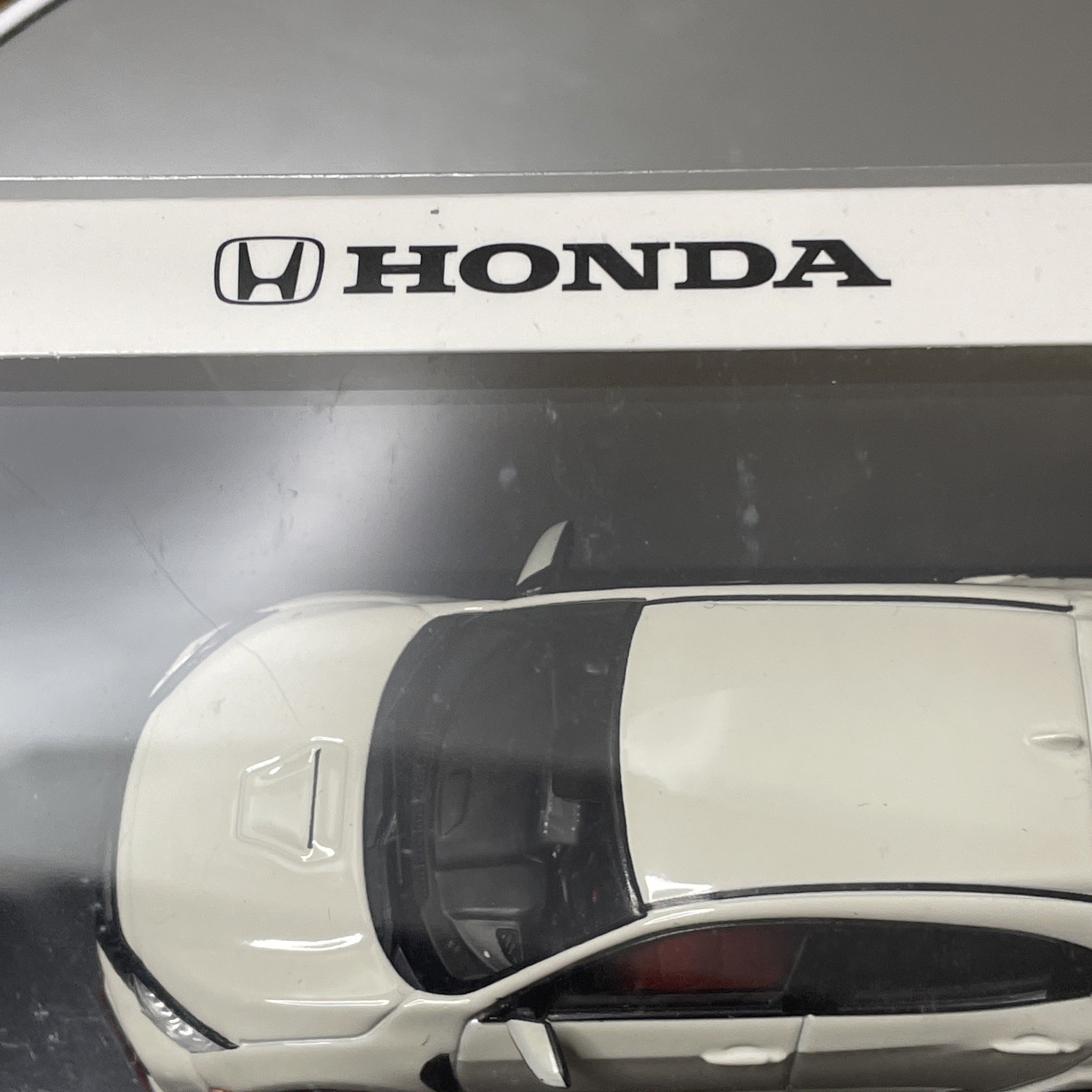 1/43  TSM MODEL HONDA CIVIC TYPE R FK8 WHITE 655588
