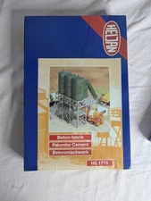 Heljan HO scale Palumbo Cement model kit 1715 train railways railroad town NEW