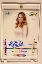 HILARY SWANK 1/1 LEAF PEARL AUTOGRAPH LEAF METAL POP CENTURY AUTO lyk red carpet