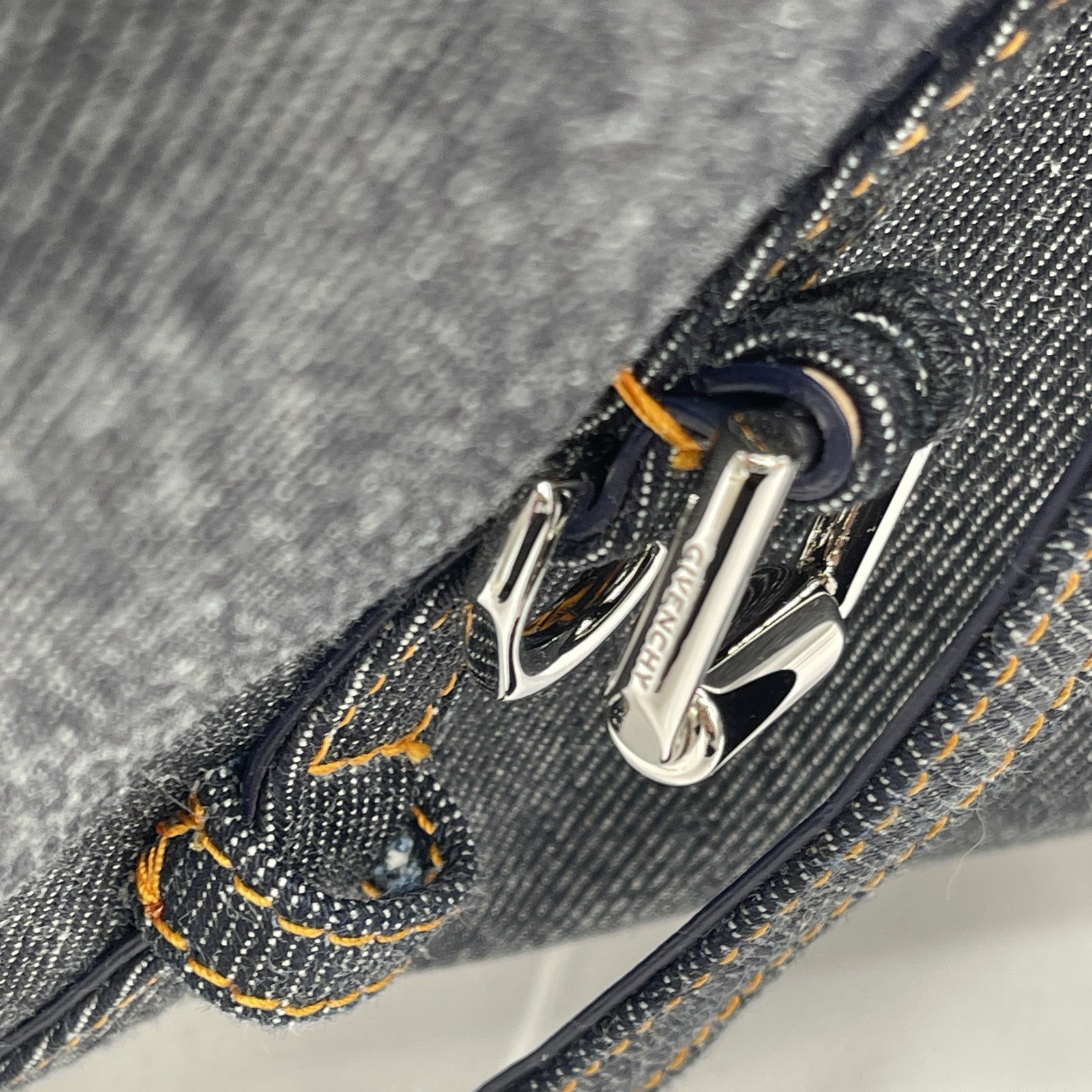 Givenchy Womens Voyou Medium Shoulder Bag Denim Blue thumbnail 4