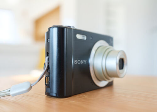 Sony Cyber-shot DSC-W800 20.1MP Digitalkamera CCD Sensor - Bild 4 von 23