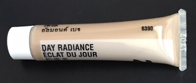 Rare Mary Kay Day Radiance Foundation Formula 2 Tube Almond Beige #6390
