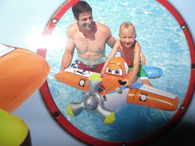Aufblasbares Flugzeug*Intex*Disney Planes*Wasserspielzeug*1,19 m x 1,19 m*Neu