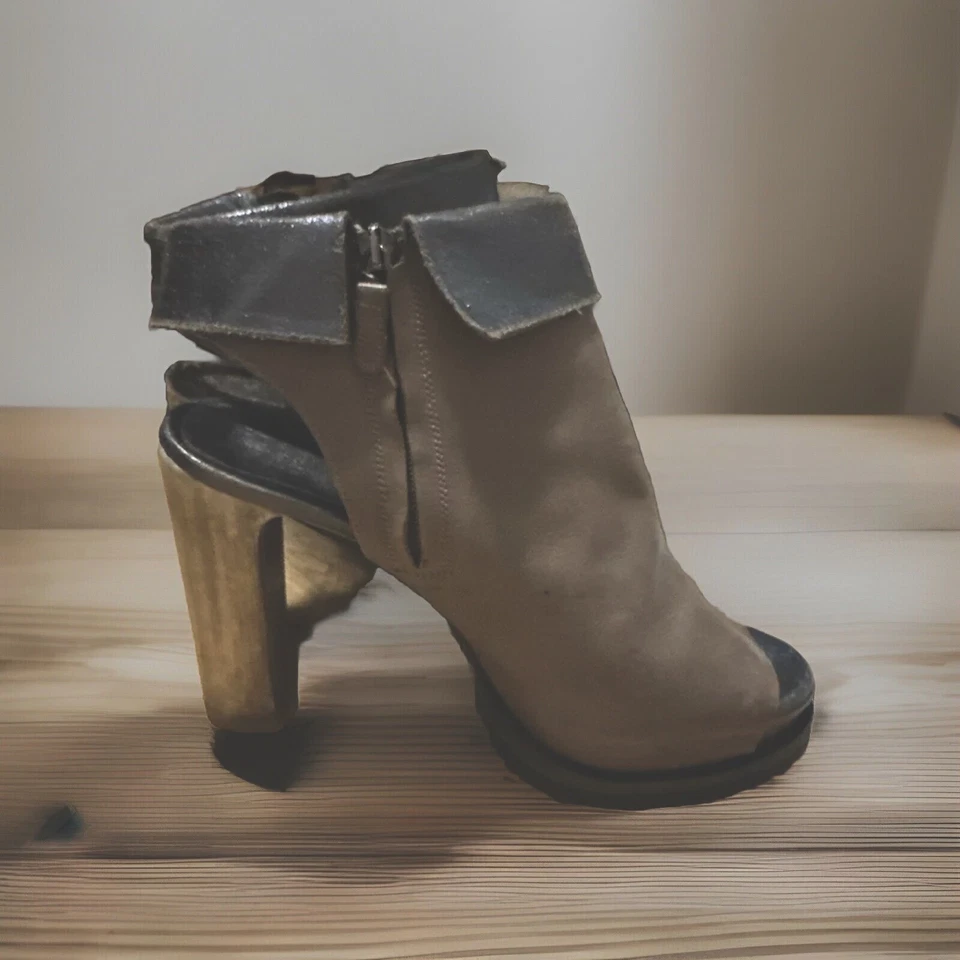 ⭐️brunello cucinelli 女式皮革短靴 - IT 40 码 — 第 2/4 张图片