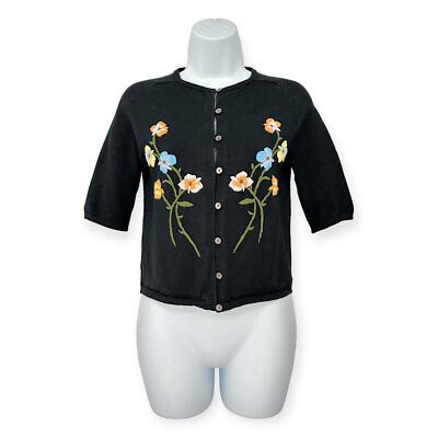 525 America | Small | Flower Embroidered Short Sleeve Button Up