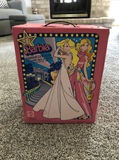 Vtg 1977 Barbie  Friends Pink Fashion Double Doll Carry Case