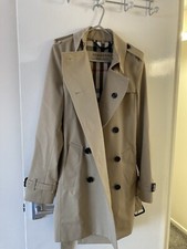 Burberry Trench Coat Size 6