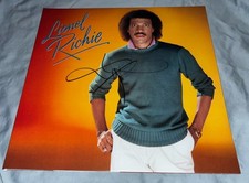 Lionel Richie Signed Vinyl Album with proof