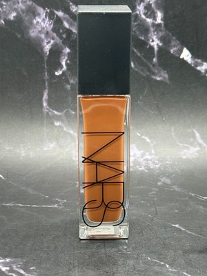 Nars Natural Radiant Longwear Foundation - D2.5 La Serena - 1 oz / 30 mL